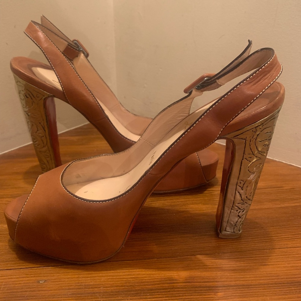 Christian Louboutin Embossed Peep Toe Slingbacks EU39.5 - Picture 3 of 8
